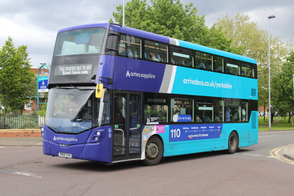 [Arriva Yorkshire] 1568 (SN69 ZXB) in Wakefield on service 110 - Gary Hunter